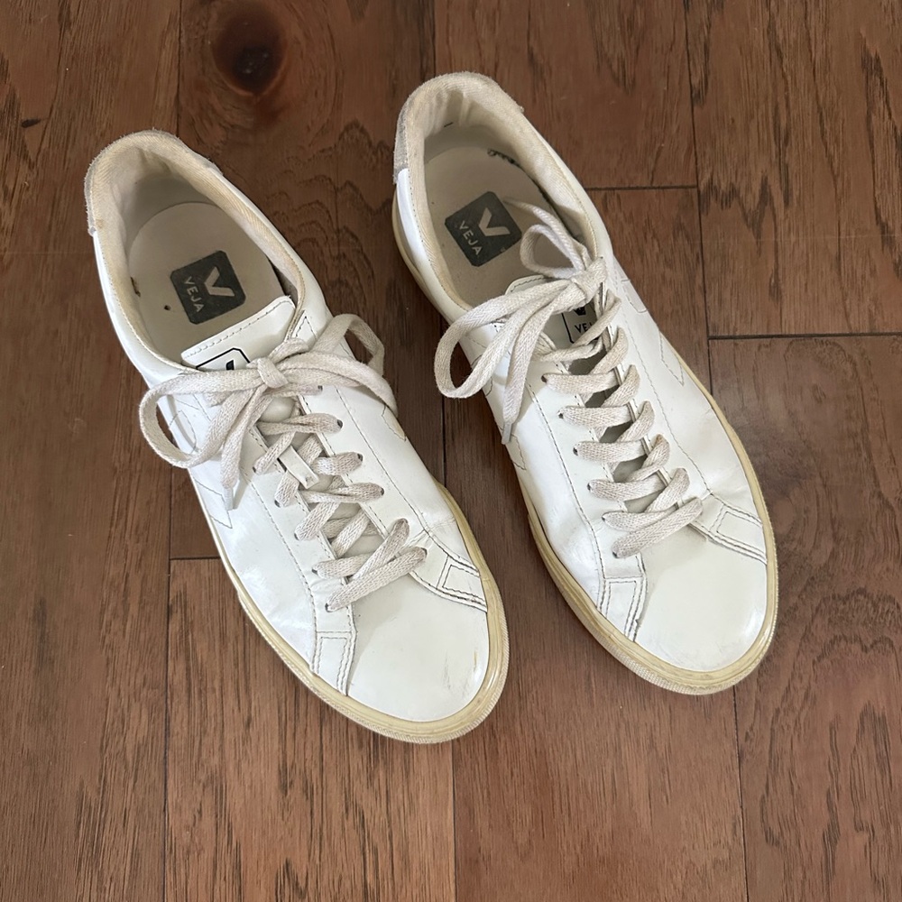 Veja Esplar Sneaker (Unisex) - Picture 3 of 6